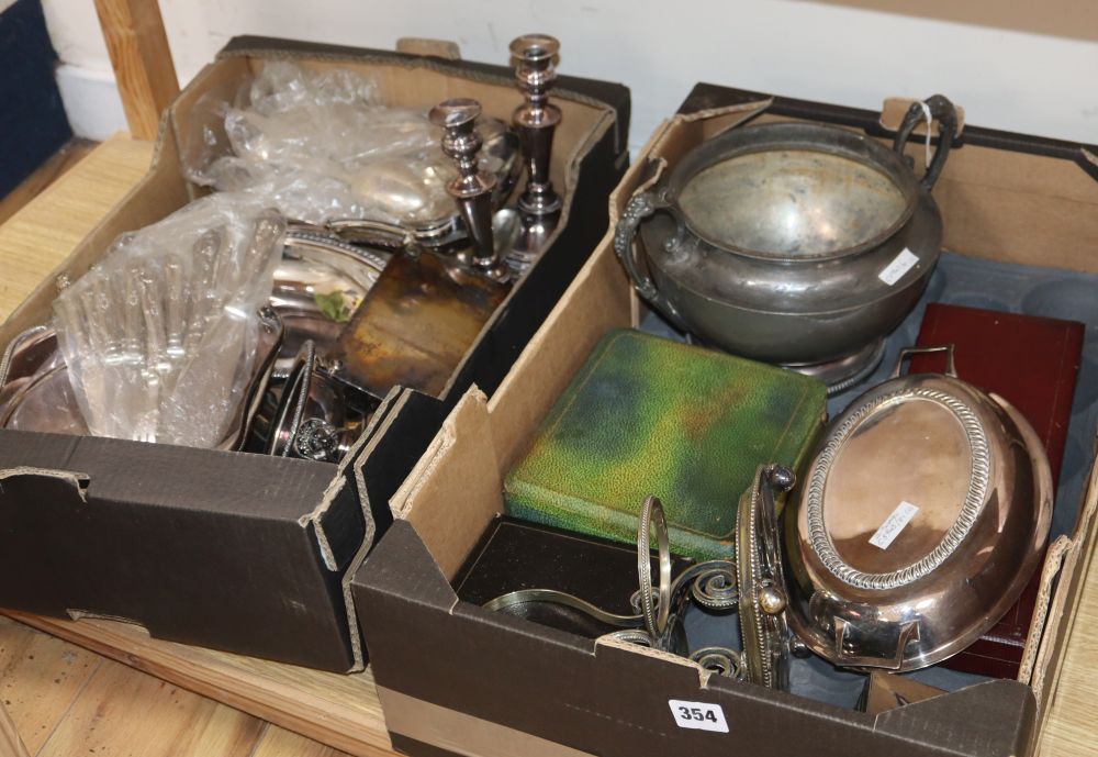 A quantity of silver plate
